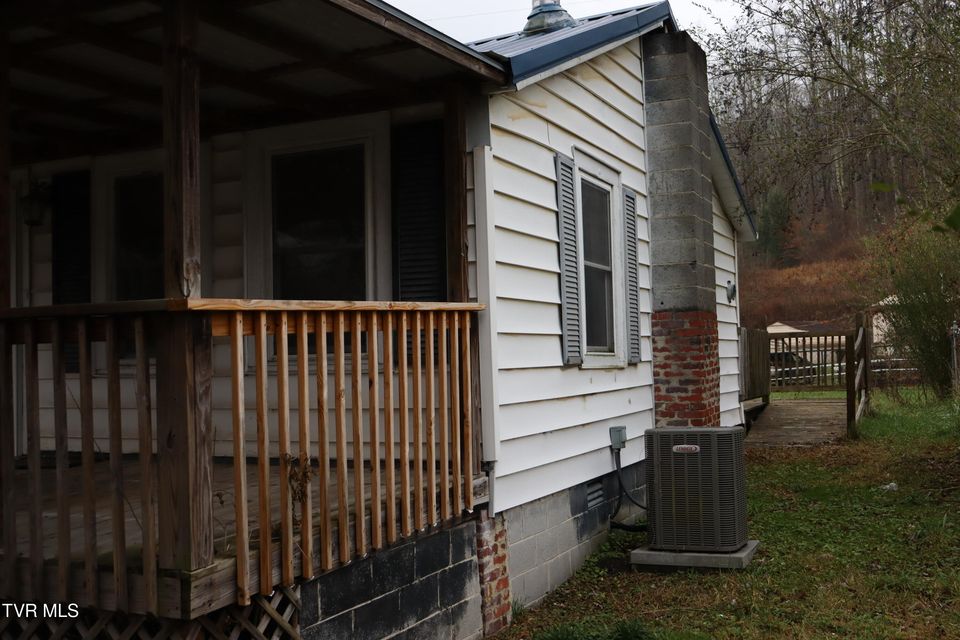 Photo #7: 6250 Josephine Road