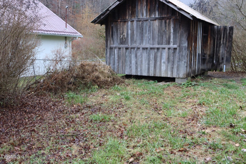 Photo #39: 6250 Josephine Road