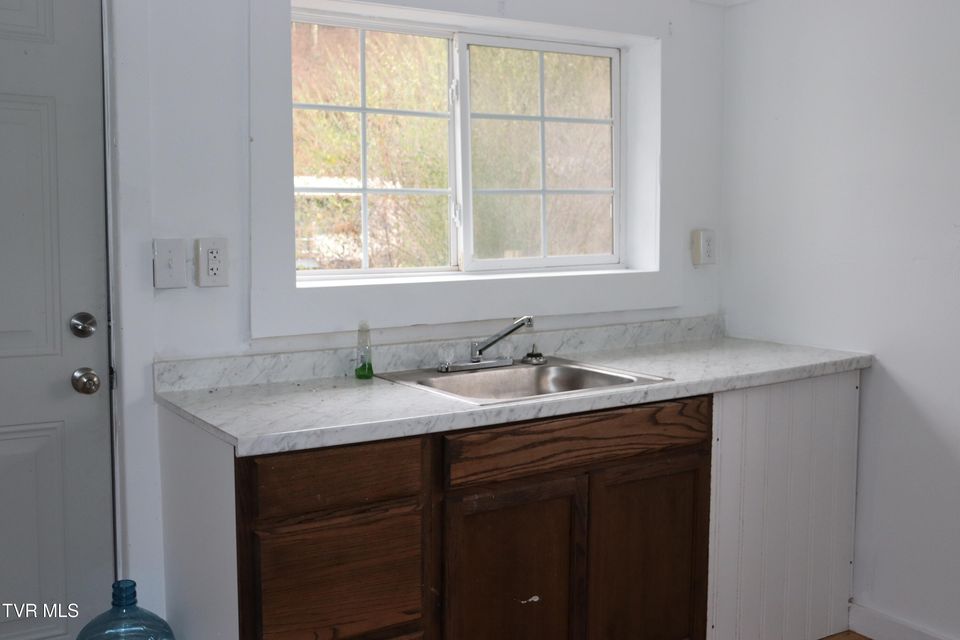 Photo #14: 6250 Josephine Road