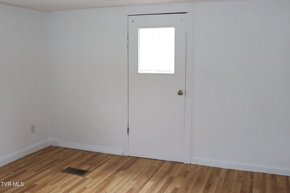 Photo #28: 6250 Josephine Road