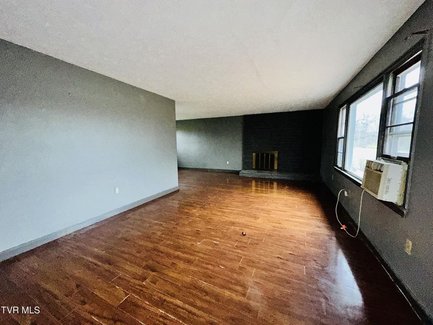 Photo #3: 270 Pace Drive