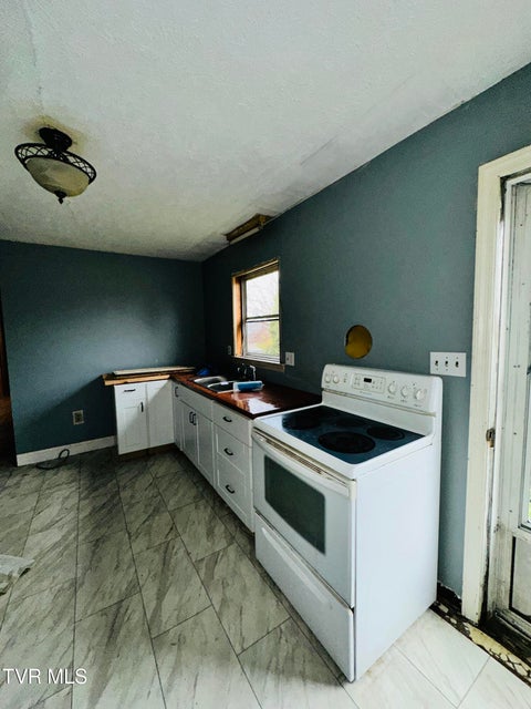 Photo #6: 270 Pace Drive