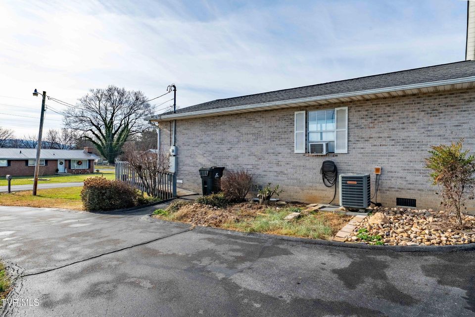 Photo #51: 156 Brightridge Drive