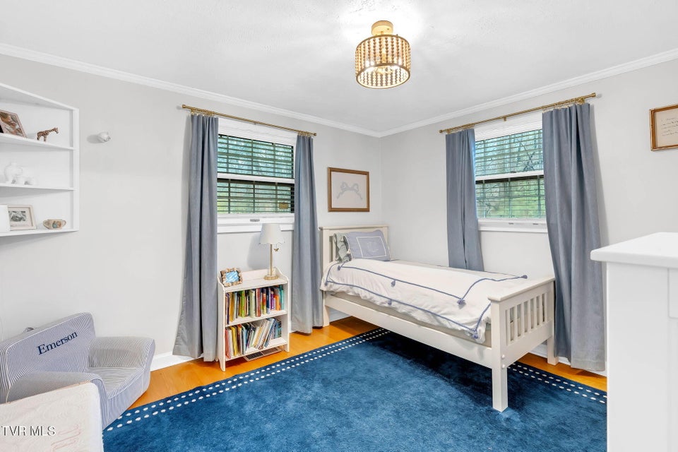 Photo #17: 700 Edgewood Drive