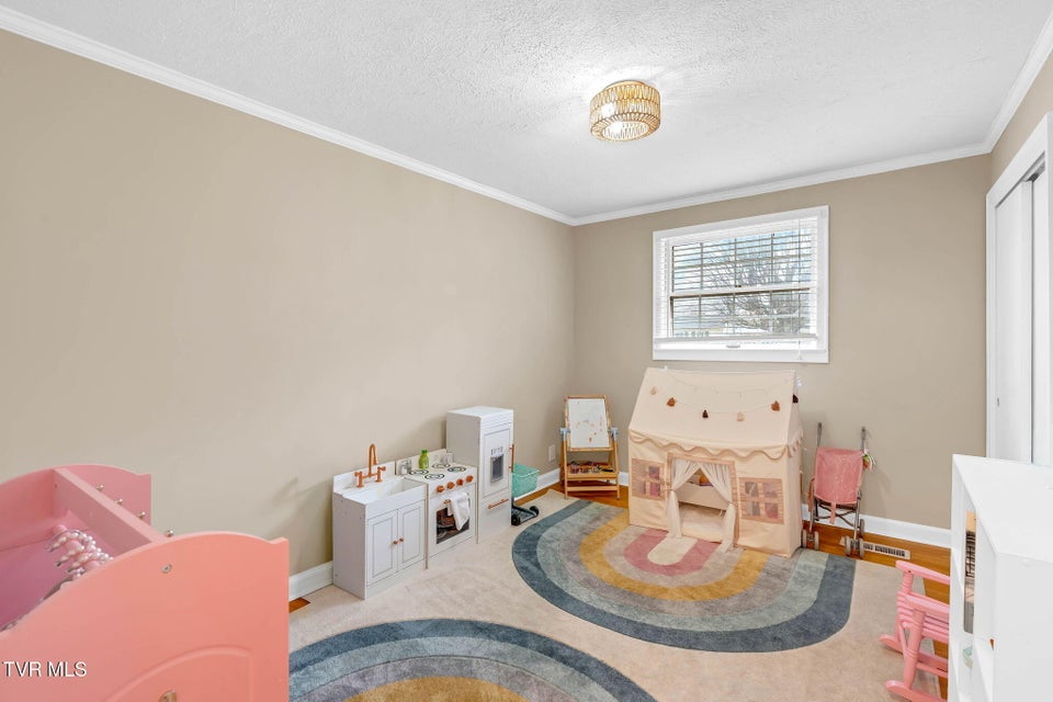 Photo #14: 700 Edgewood Drive