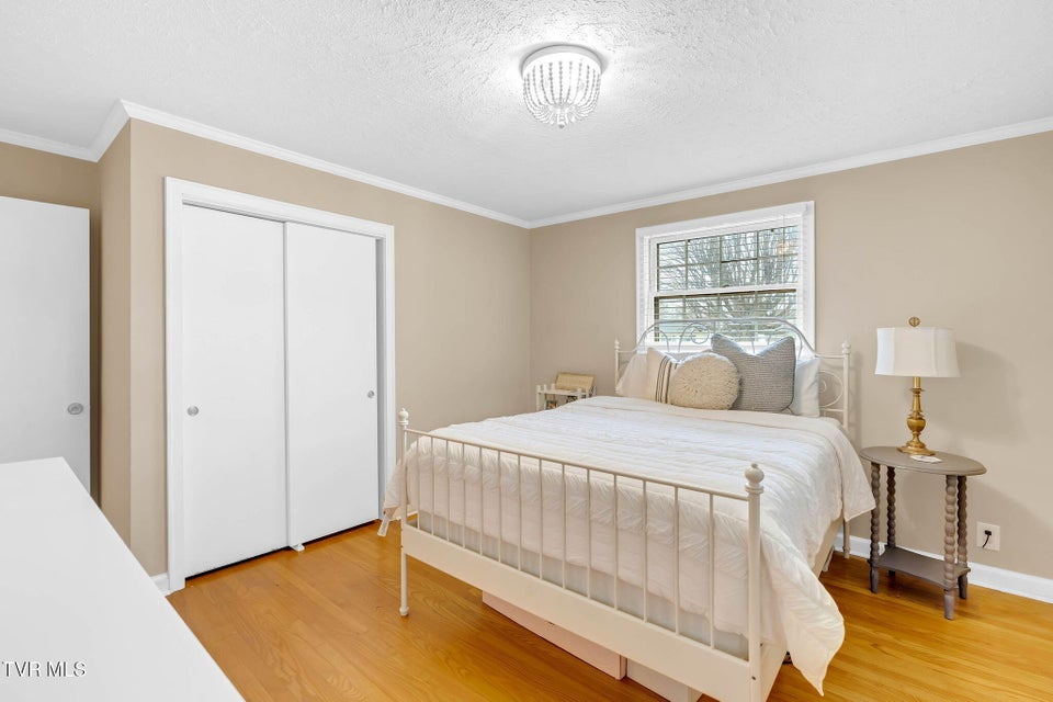 Photo #19: 700 Edgewood Drive