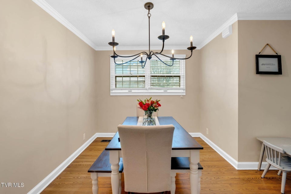 Photo #10: 700 Edgewood Drive