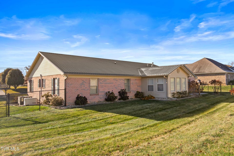 Photo #3: 4875 Stapleton Road