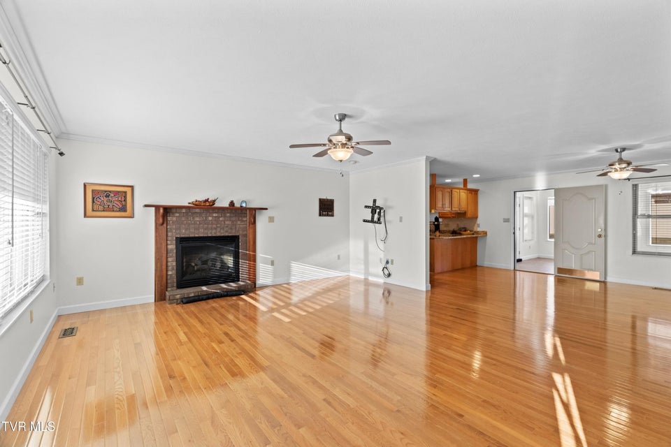 Photo #6: 4875 Stapleton Road