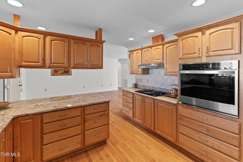 Photo #11: 4875 Stapleton Road