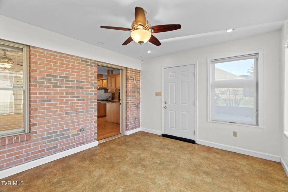 Photo #16: 4875 Stapleton Road