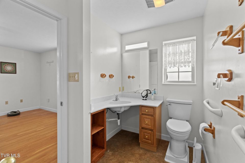 Photo #19: 4875 Stapleton Road