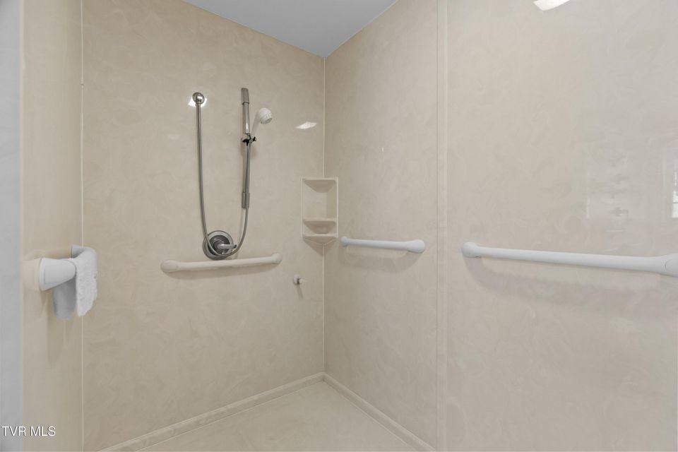 Photo #20: 4875 Stapleton Road