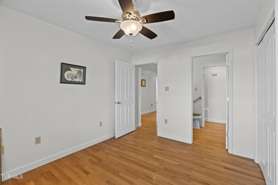 Photo #23: 4875 Stapleton Road