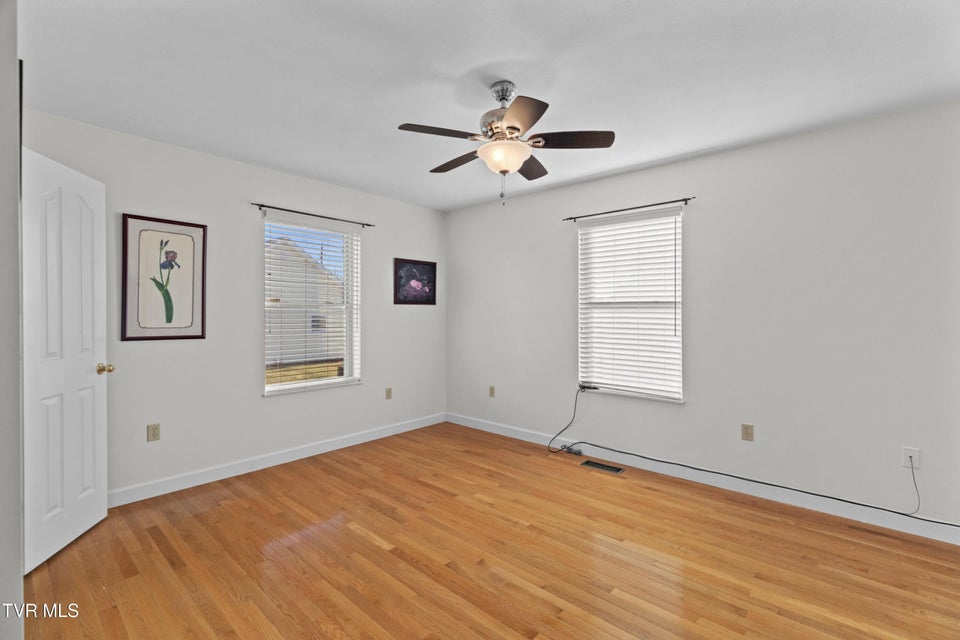 Photo #25: 4875 Stapleton Road