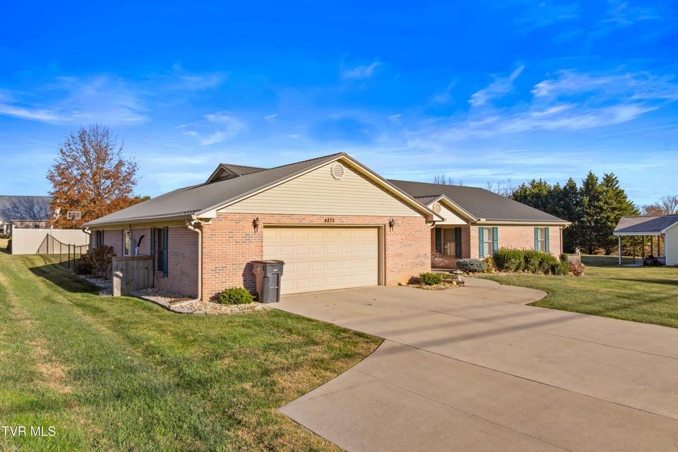 Photo #38: 4875 Stapleton Road