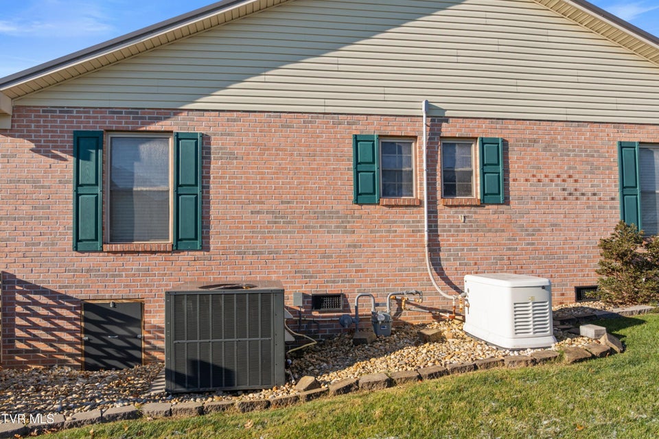 Photo #39: 4875 Stapleton Road