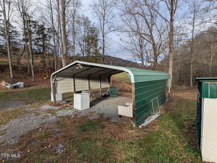 Photo #5: 144 Huckleberry Lane