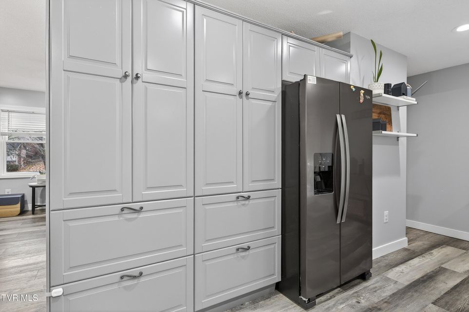 Photo #17: 195 Woodstock Lane 