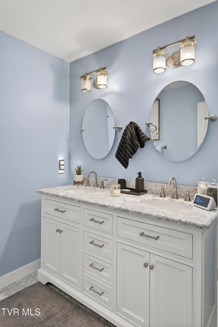 Photo #22: 195 Woodstock Lane 