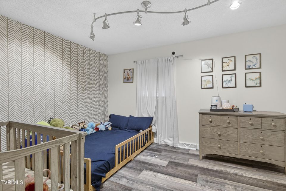 Photo #28: 195 Woodstock Lane 