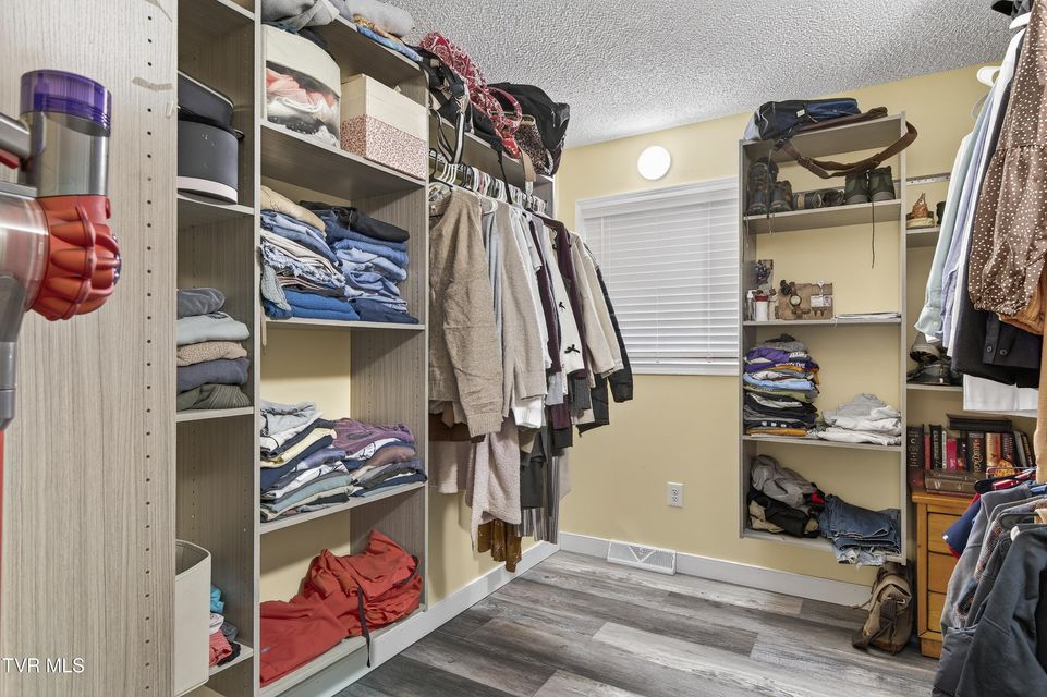 Photo #27: 195 Woodstock Lane 