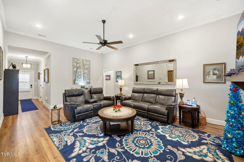 Photo #7: 153 Hillrise Road