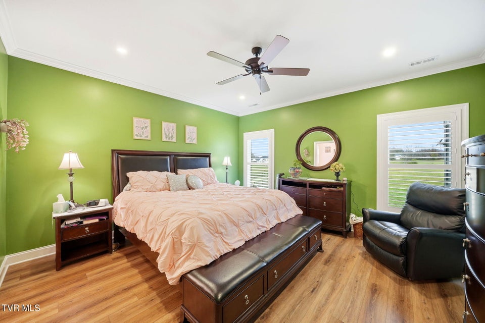 Photo #19: 153 Hillrise Road