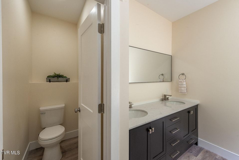 Photo #27: 210 Wadlow Gap Road