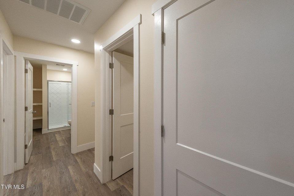 Photo #37: 210 Wadlow Gap Road