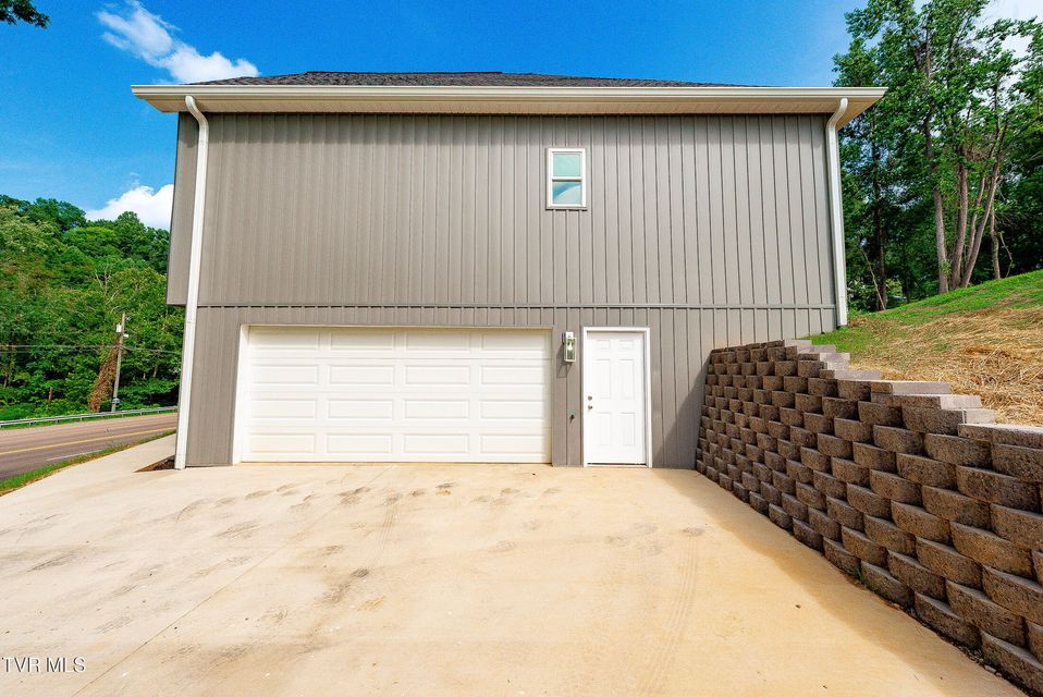 Photo #51: 210 Wadlow Gap Road