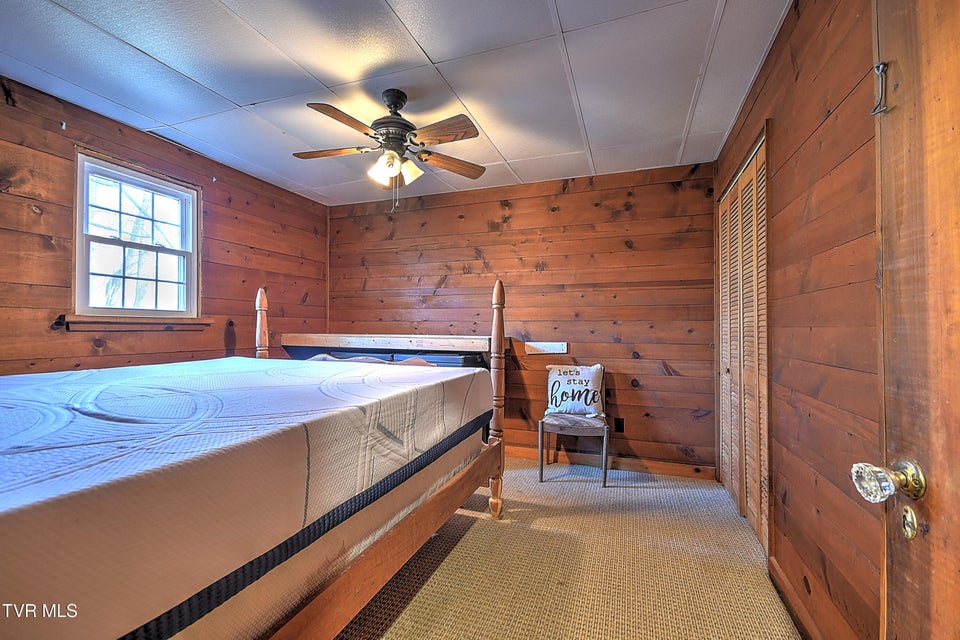 Photo #15: 352 Stage Road