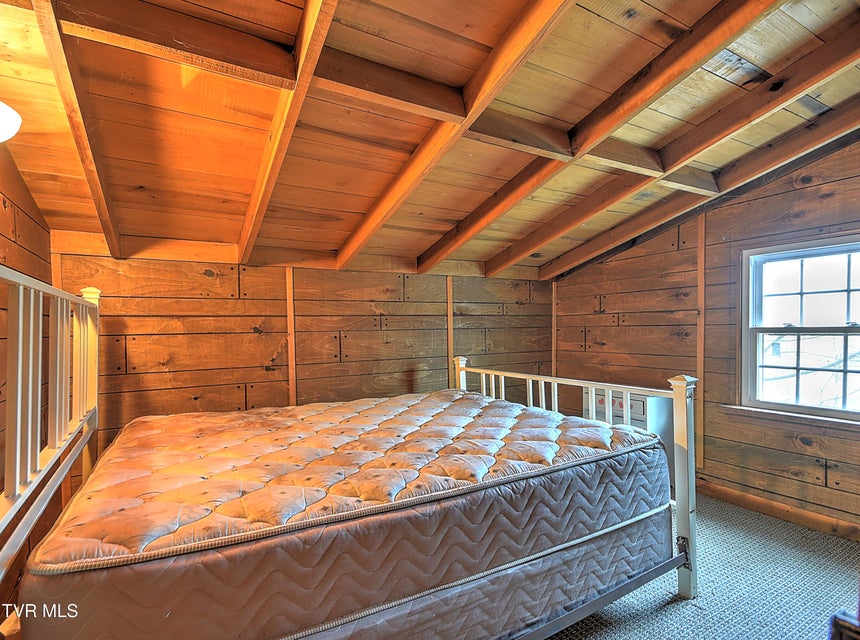 Photo #17: 352 Stage Road