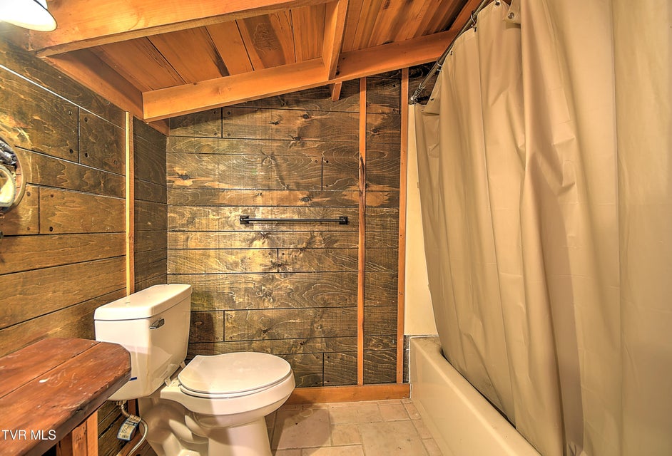 Photo #21: 352 Stage Road