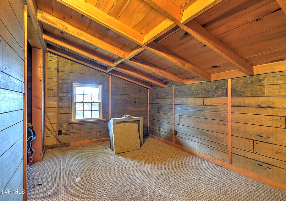 Photo #22: 352 Stage Road