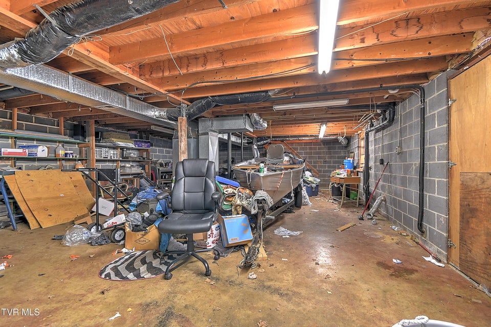 Photo #26: 352 Stage Road