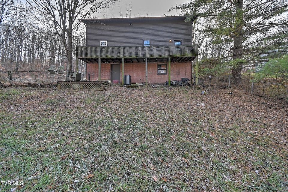 Photo #31: 352 Stage Road