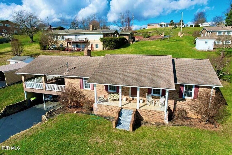 Photo #13: 817 Midnight Drive