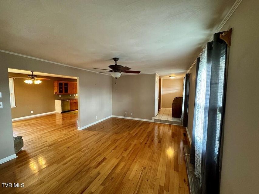 Photo #17: 817 Midnight Drive