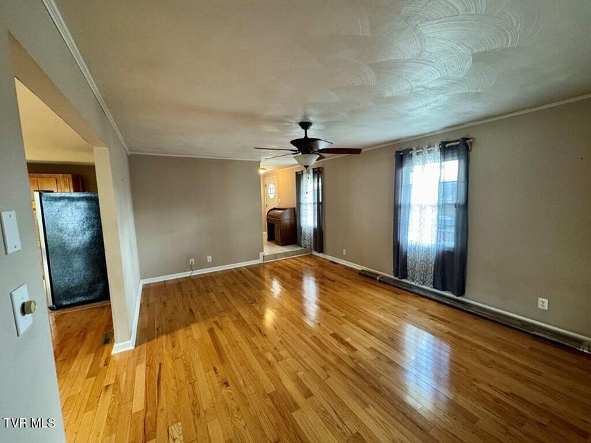 Photo #18: 817 Midnight Drive