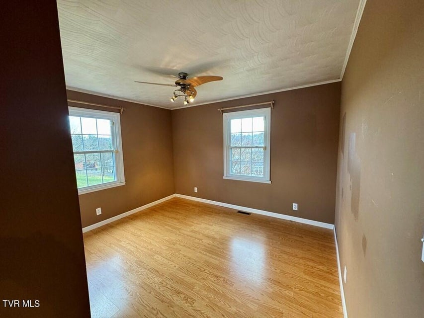 Photo #29: 817 Midnight Drive