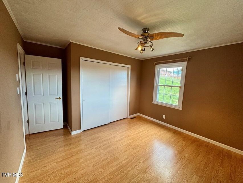 Photo #8: 817 Midnight Drive