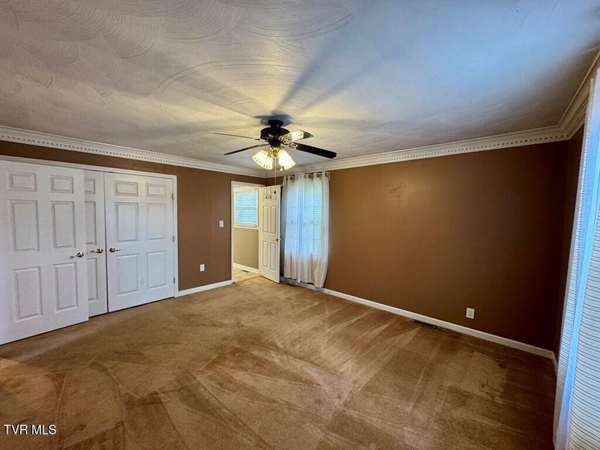 Photo #30: 817 Midnight Drive