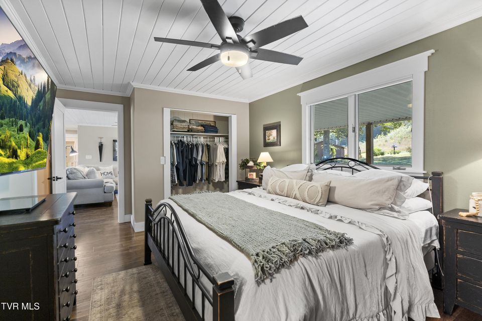 Photo #24: 9915 Warrensburg Road