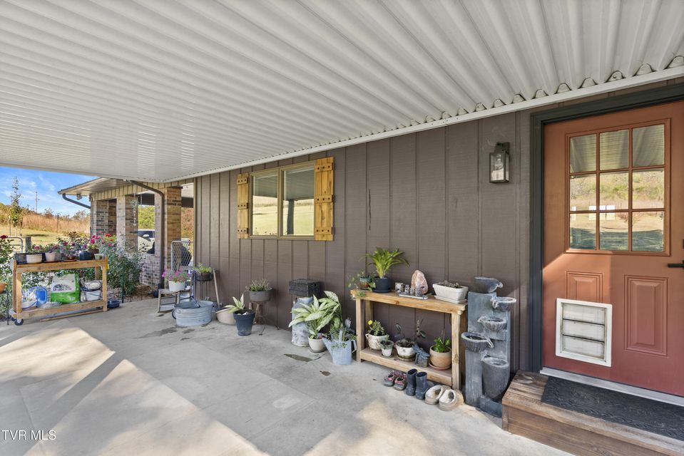 Photo #43: 9915 Warrensburg Road