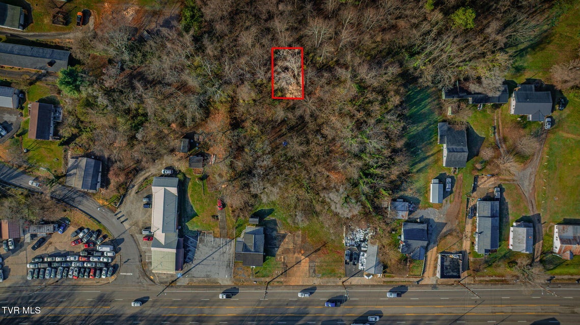 Photo #29: 976 & 984 Lynn Garden Drive