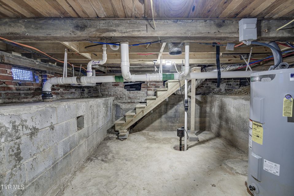 Photo #42: 710 Carson Street