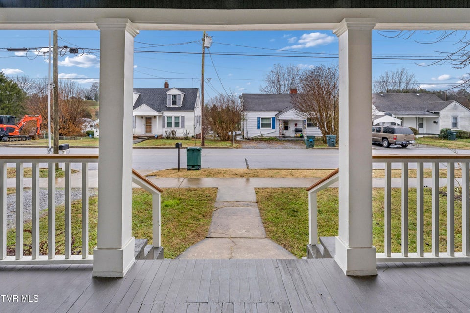 Photo #39: 710 Carson Street