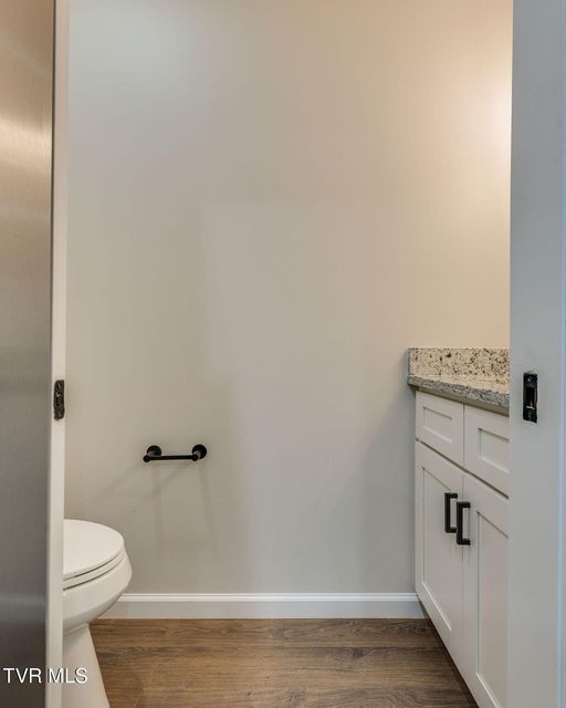 Photo #14: 1922 Siam Road