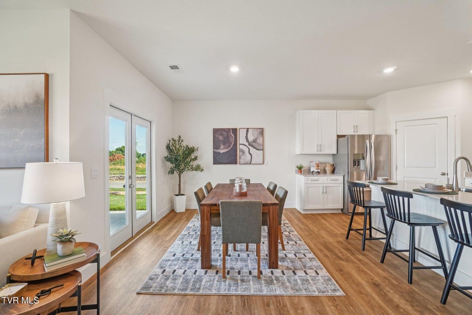 Photo #10: 672 Saint Andrews Drive 